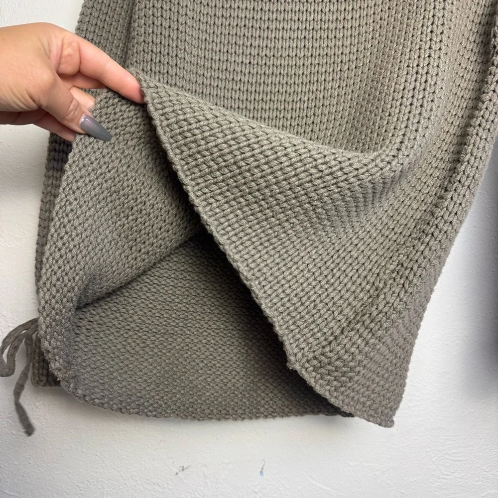 Willow Fisherman Knit Tie Wrist Misty Sandy‎ Pullover Sweater